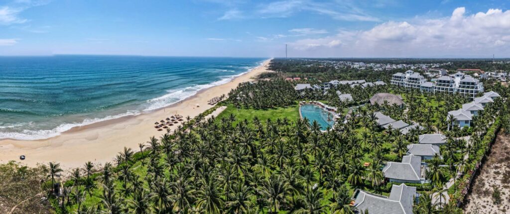 Bliss Hoi An is conveniently located along a pristine stretch of Binh Minh Beach