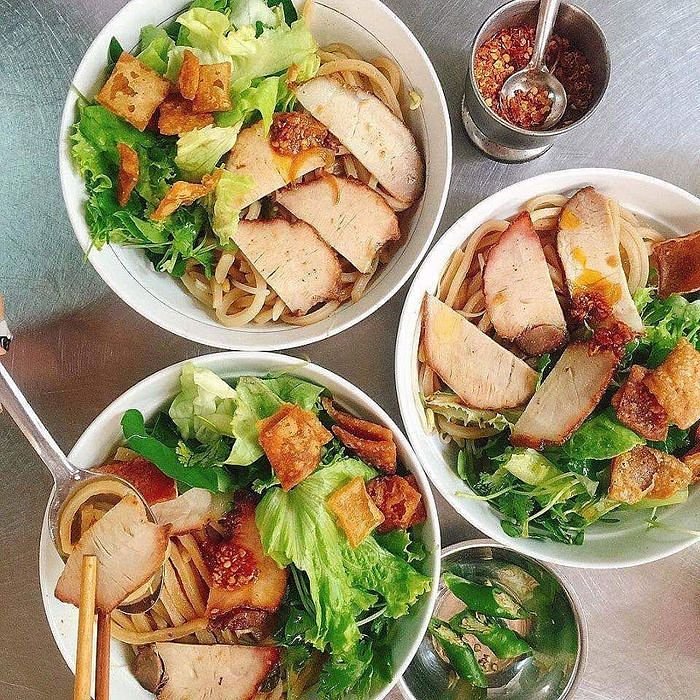 Cao lau Hoi An is suitable for lunch (Source: TripAdvisor)